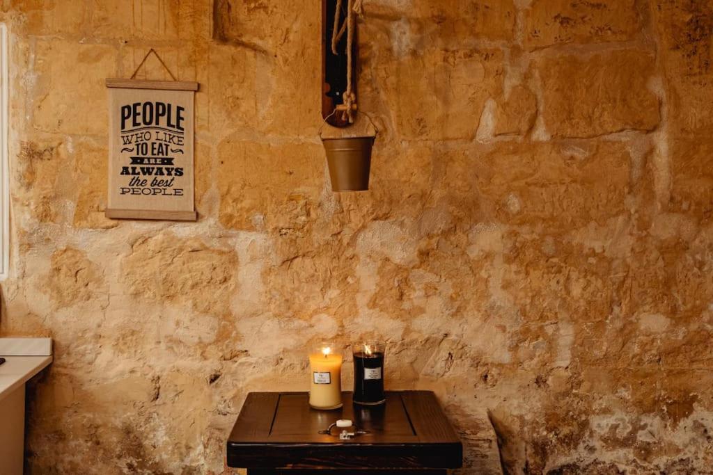 Enchanting 2Bdr Townhouse In Valletta Centre! Exteriör bild