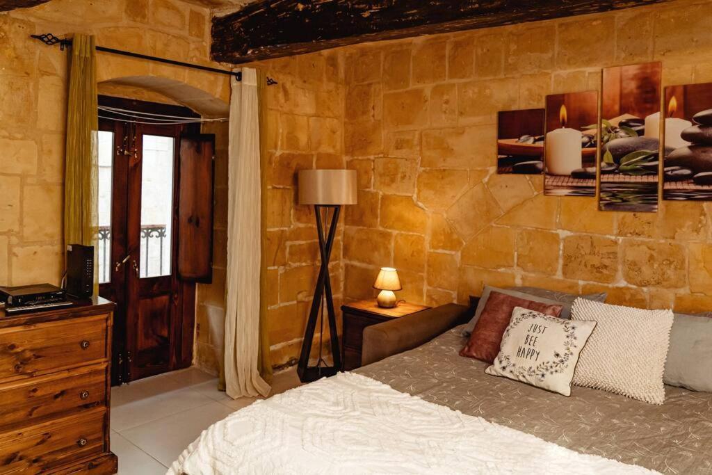 Enchanting 2Bdr Townhouse In Valletta Centre! Exteriör bild