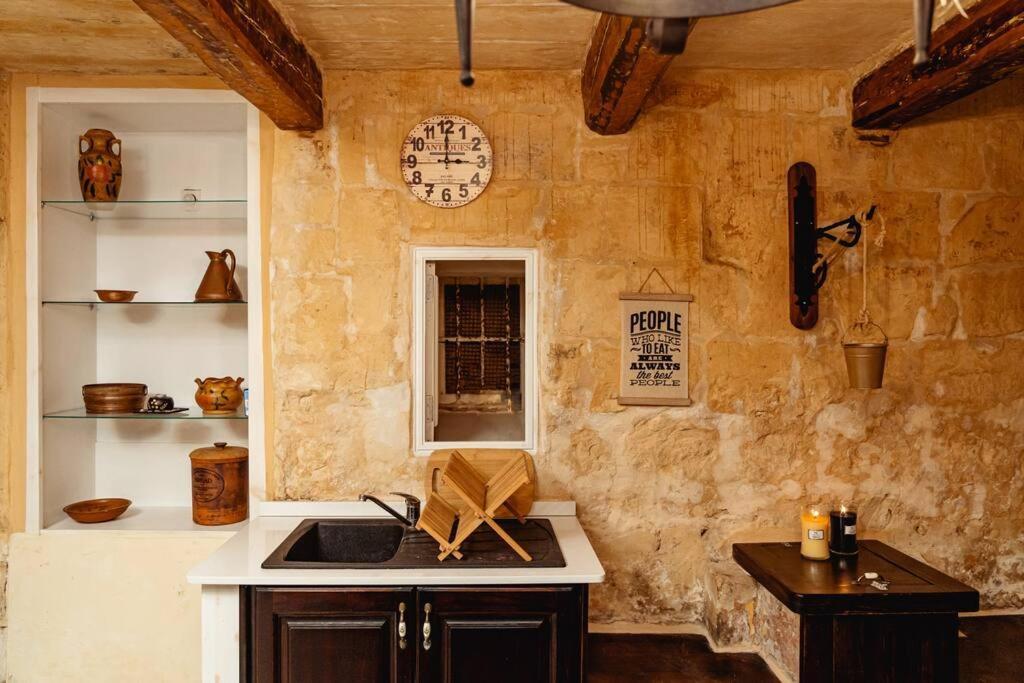 Enchanting 2Bdr Townhouse In Valletta Centre! Exteriör bild