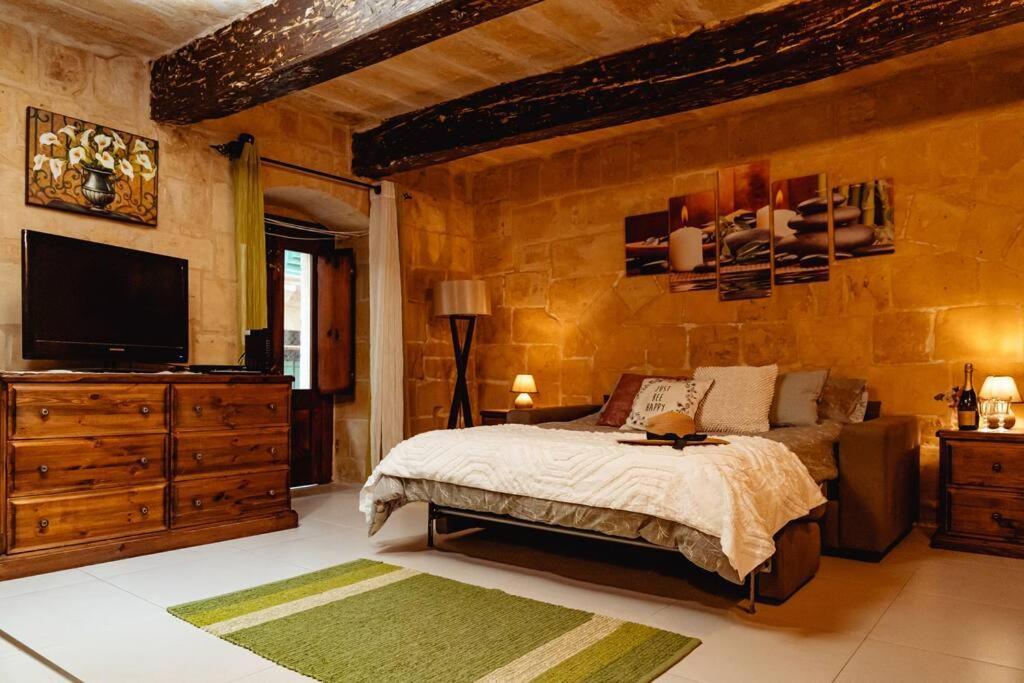 Enchanting 2Bdr Townhouse In Valletta Centre! Exteriör bild